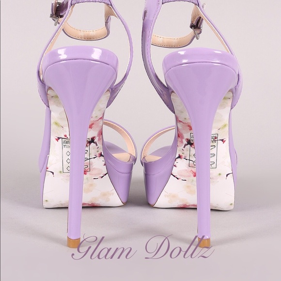 Spring heels 🌼 - Picture 3 of 4